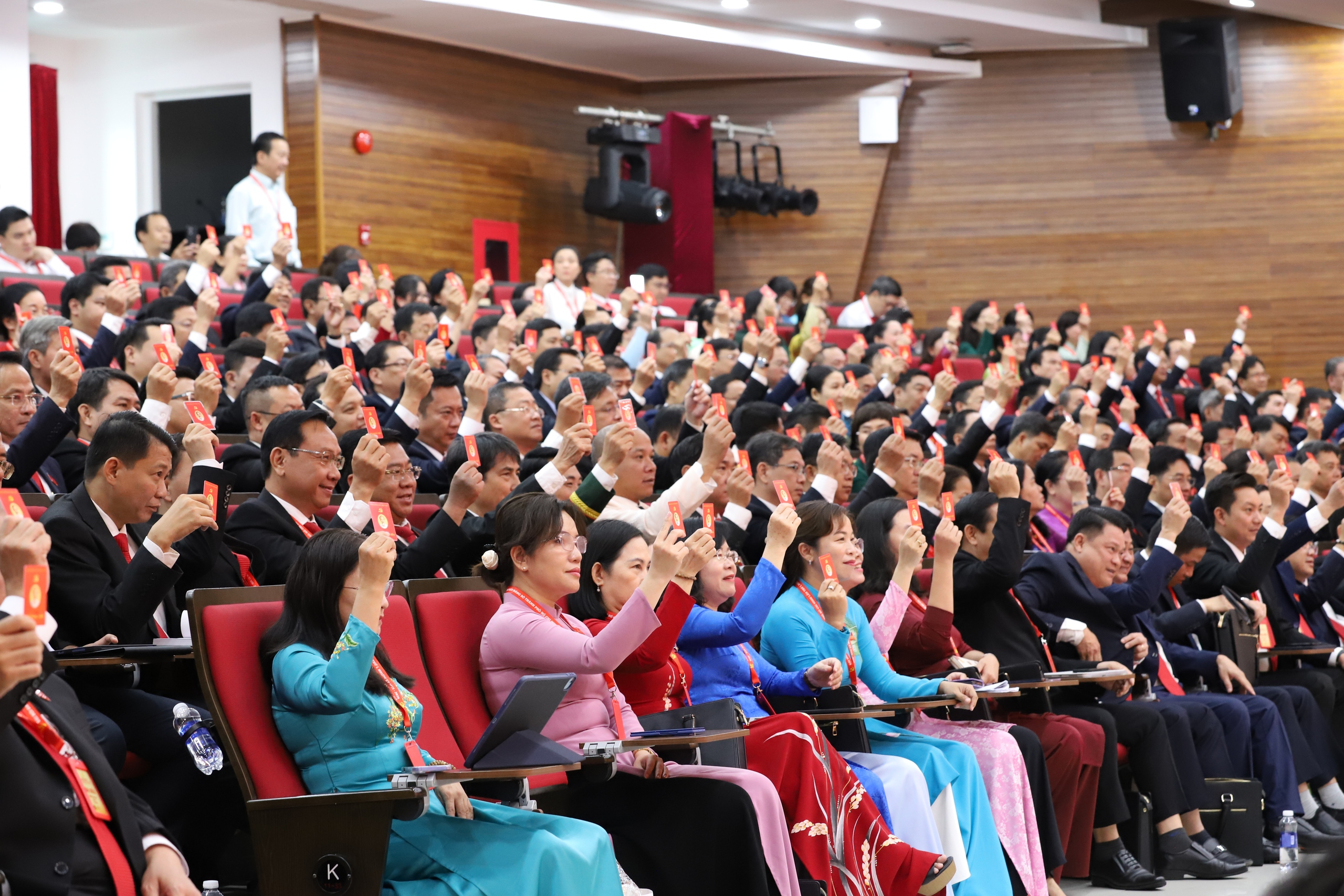 Những nội dung chính của Nghị quyết Đại hội đại biểu Đảng bộ TP.HCM lần I, nhiệm kỳ 2025-2030